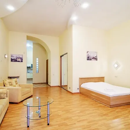 Apartment Centre! Volodarskogo *